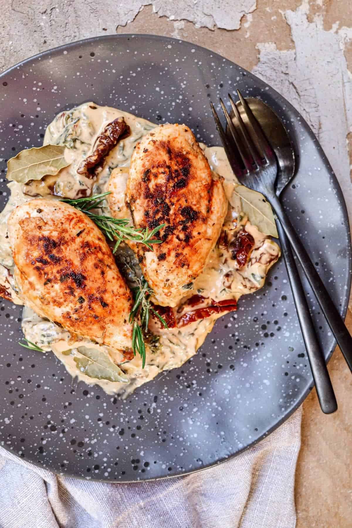 Creamy Sun Dried Tomato Chicken Skillet - Easy Chicken Recipes Video!