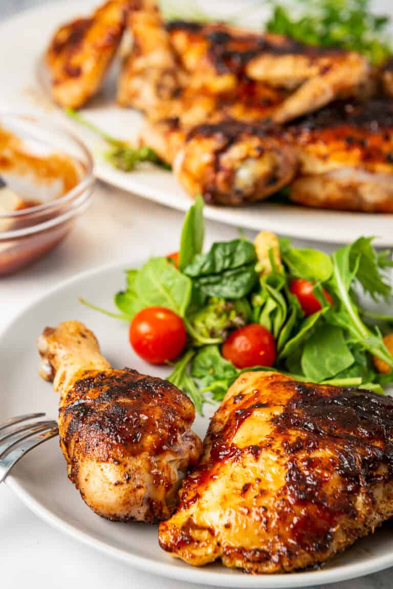 Grilled BBQ Chicken - Easy Chicken Recipes (VIDEO!!)