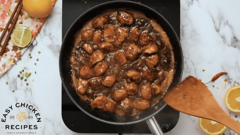 An easy-to-make frying pan dish with orange chicken.
