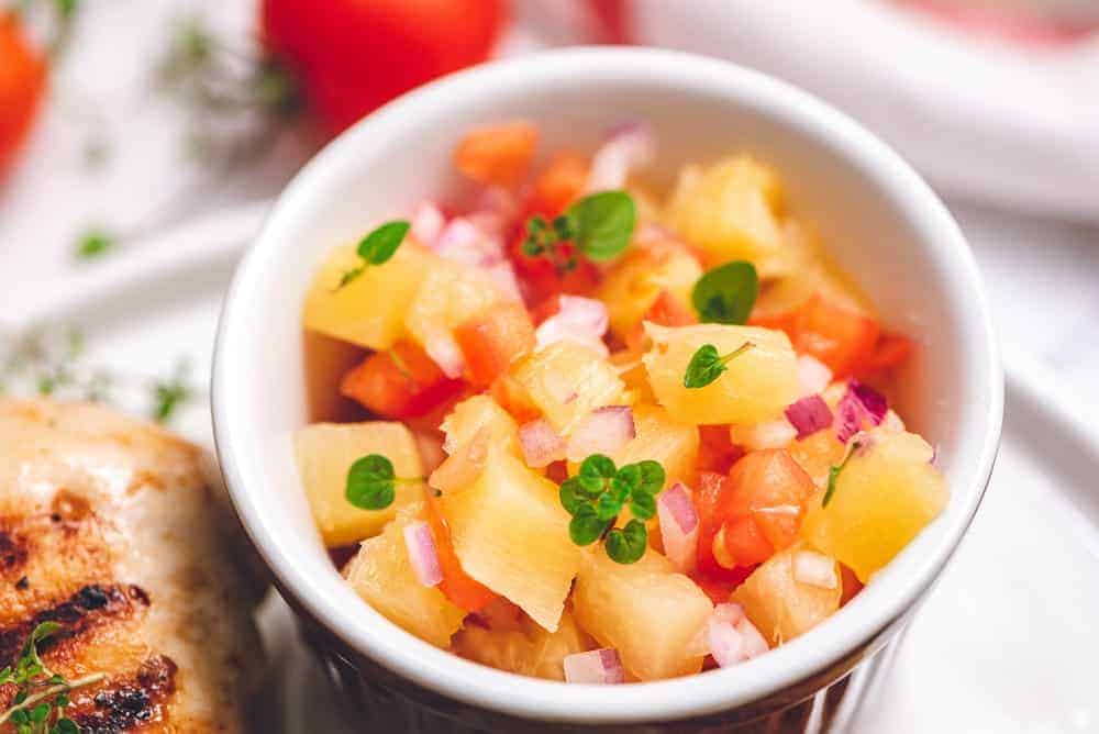 pineapple salsa in bowl