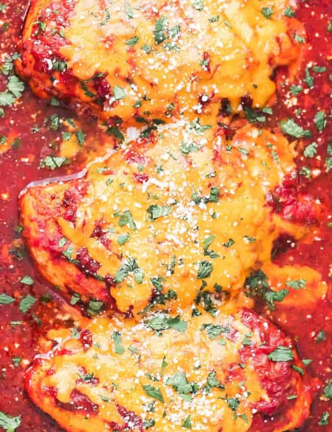 up close image of baked salsa chicken