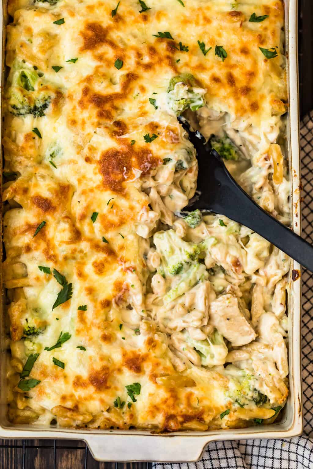 Cheesy Chicken Alfredo Bake - Easy Chicken Recipes