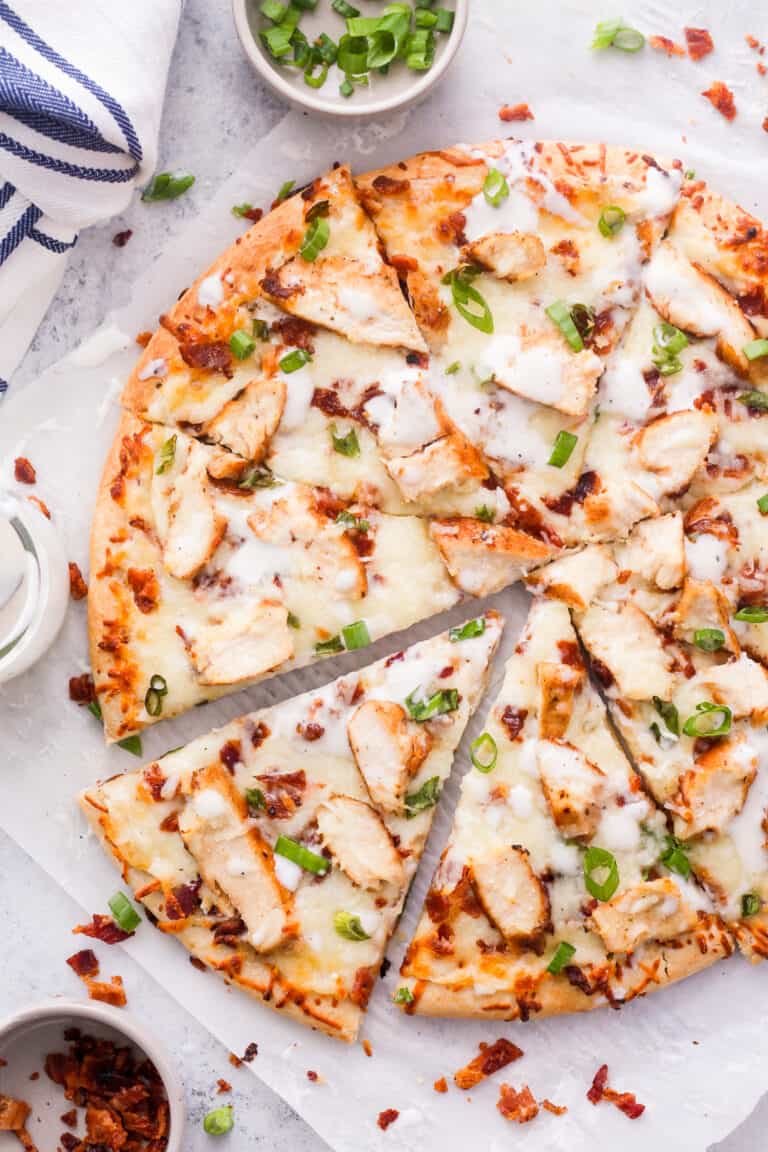 Chicken Bacon Ranch Pizza - Easy Chicken Recipes