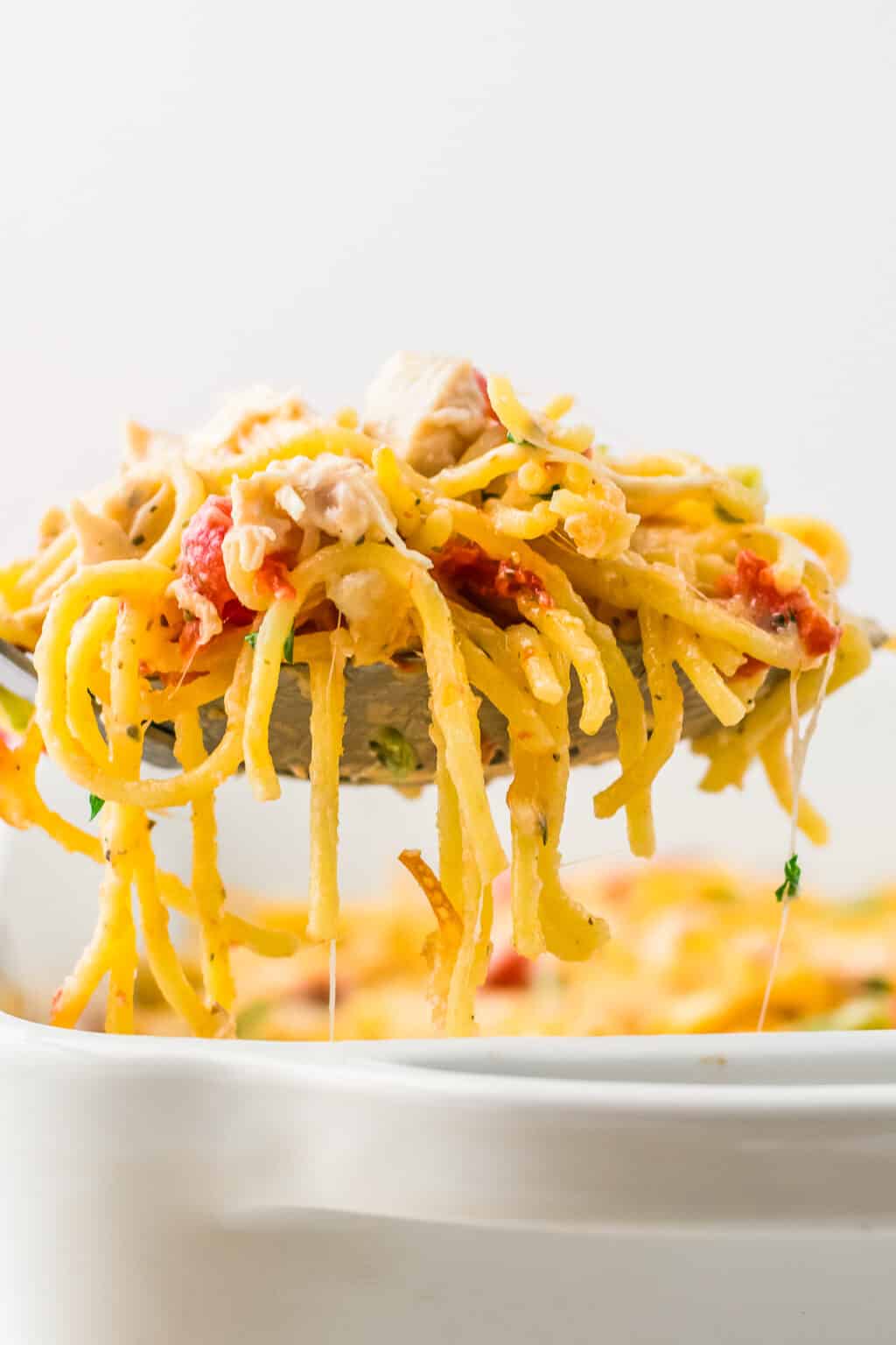 Creamy Chicken Spaghetti - Easy Chicken Recipes