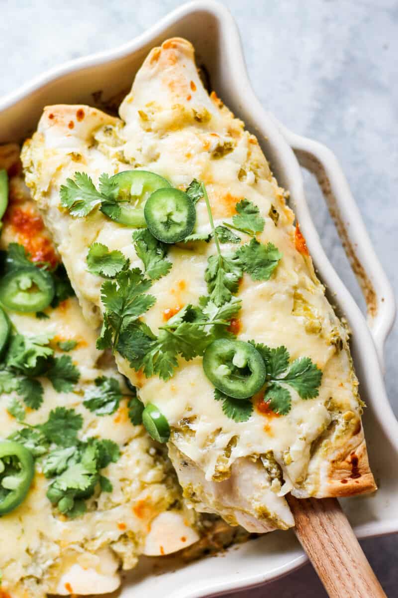 Green Chile Chicken Enchiladas (Salsa Verde) Easy Chicken Recipes