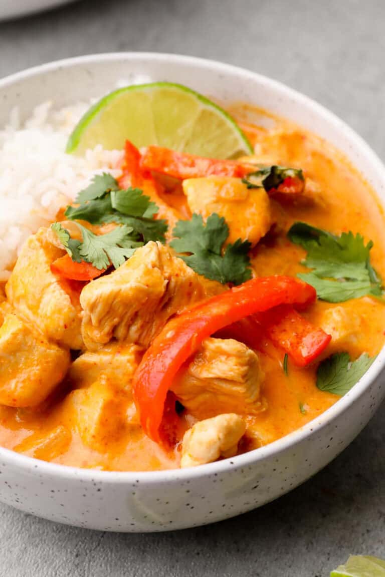 Thai Red Curry Chicken - Easy Chicken Recipes