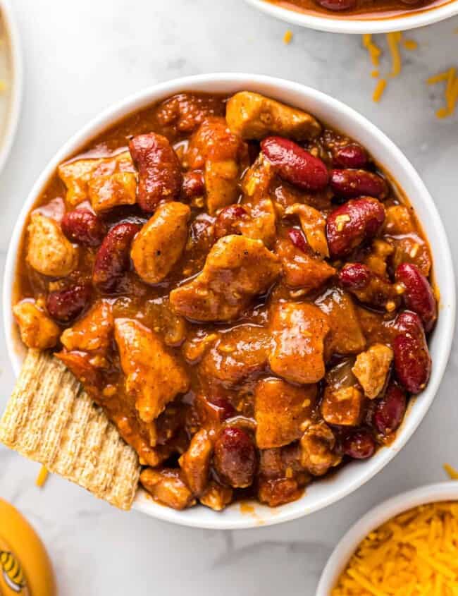 chicken chili in bowl