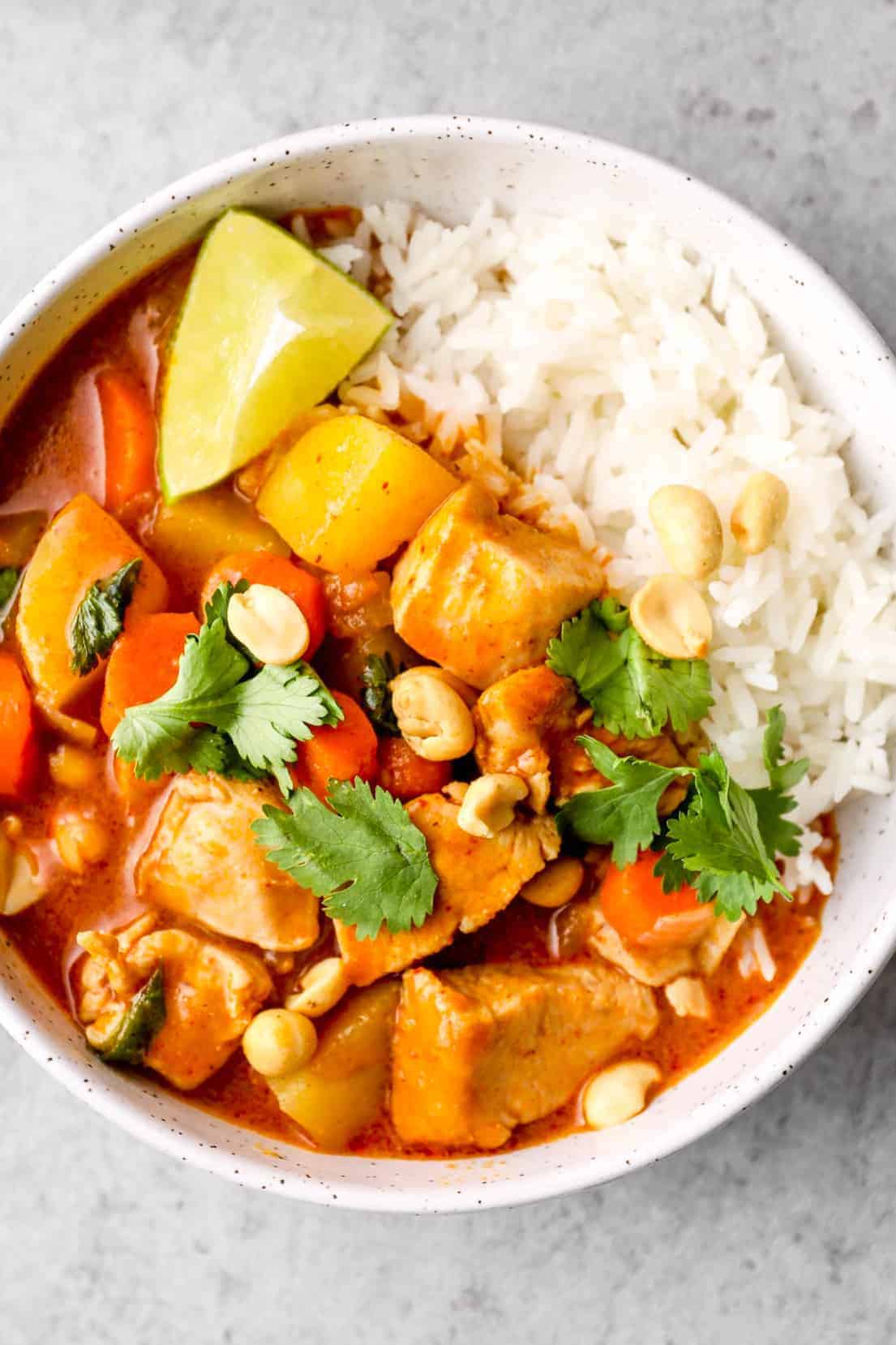 Massaman Chicken Curry - Easy Chicken Recipes