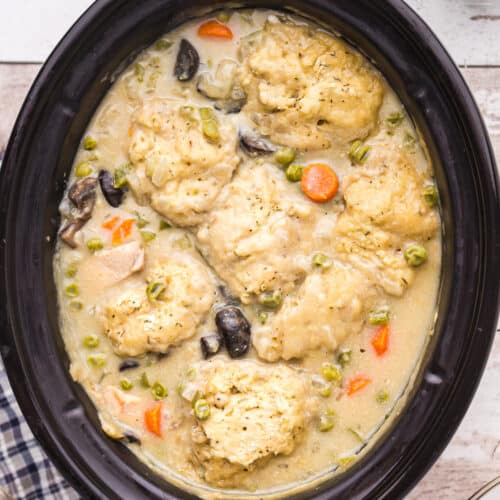 https://easychickenrecipes.com/wp-content/uploads/2020/10/crockpot-chicken-and-dumplings-1-of-6-500x500.jpg