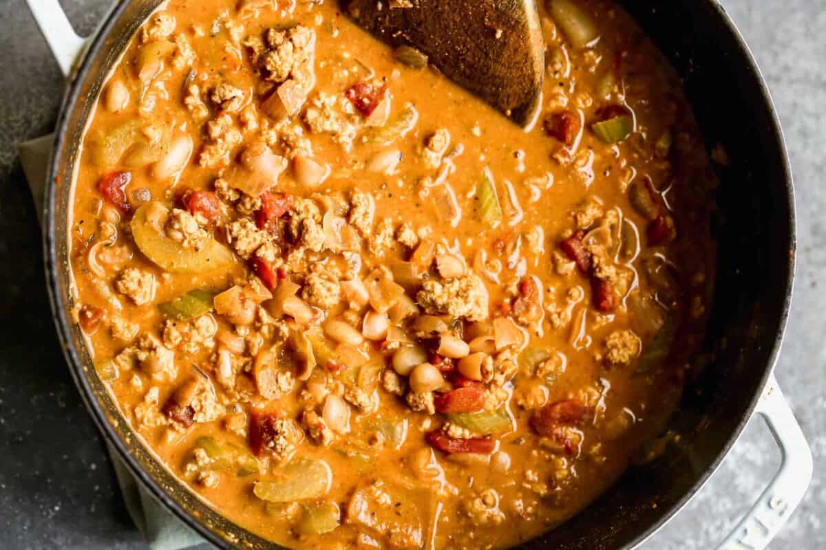 creamy buffalo chicken chili in pot