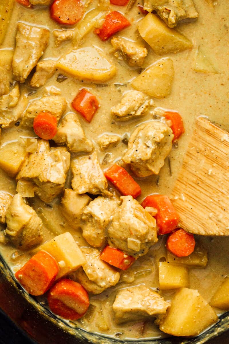 crockpot yellow chicken curry in slow cooker