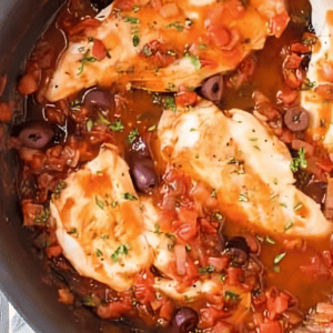 mediterranean chicken in a frying pan.