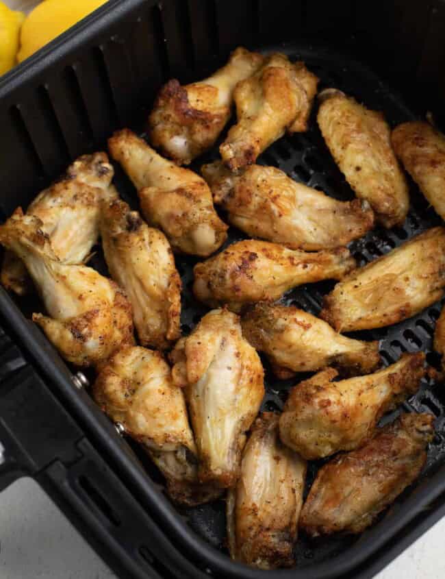 air fryer lemon pepper chicken wings in air fryer