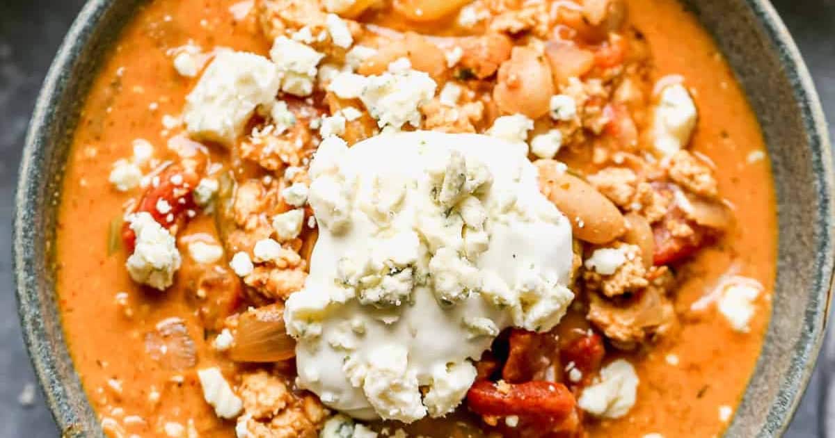 Creamy Buffalo Chicken Chili Recipe