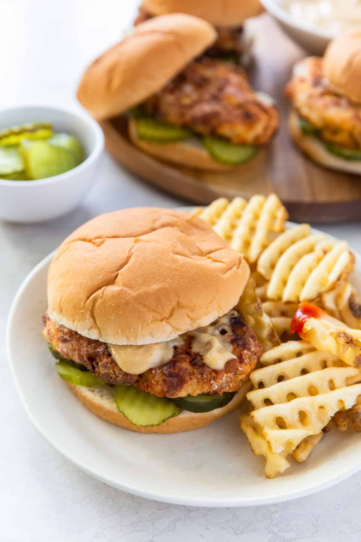 Copycat Chick Fil A Sandwiches (Fried or Air Fried) - Easy Chicken Recipes