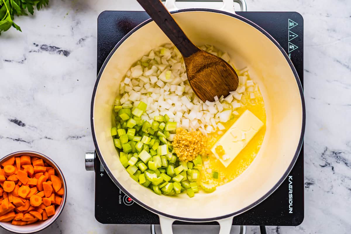 Food Pusher: Chicken Pot Pie Soup