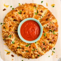 featured chicken alfredo crescent ring with pizza sauce