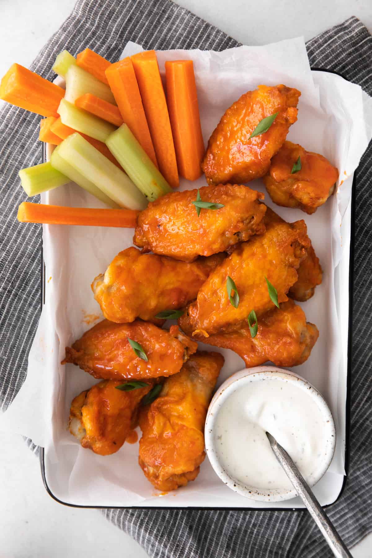 Air Fryer Honey Buffalo Chicken Wings Story Easy Chicken Recipes