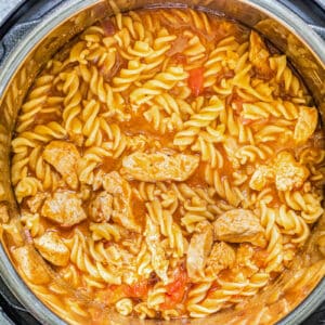 chicken fajita pasta in Instant Pot after cooking