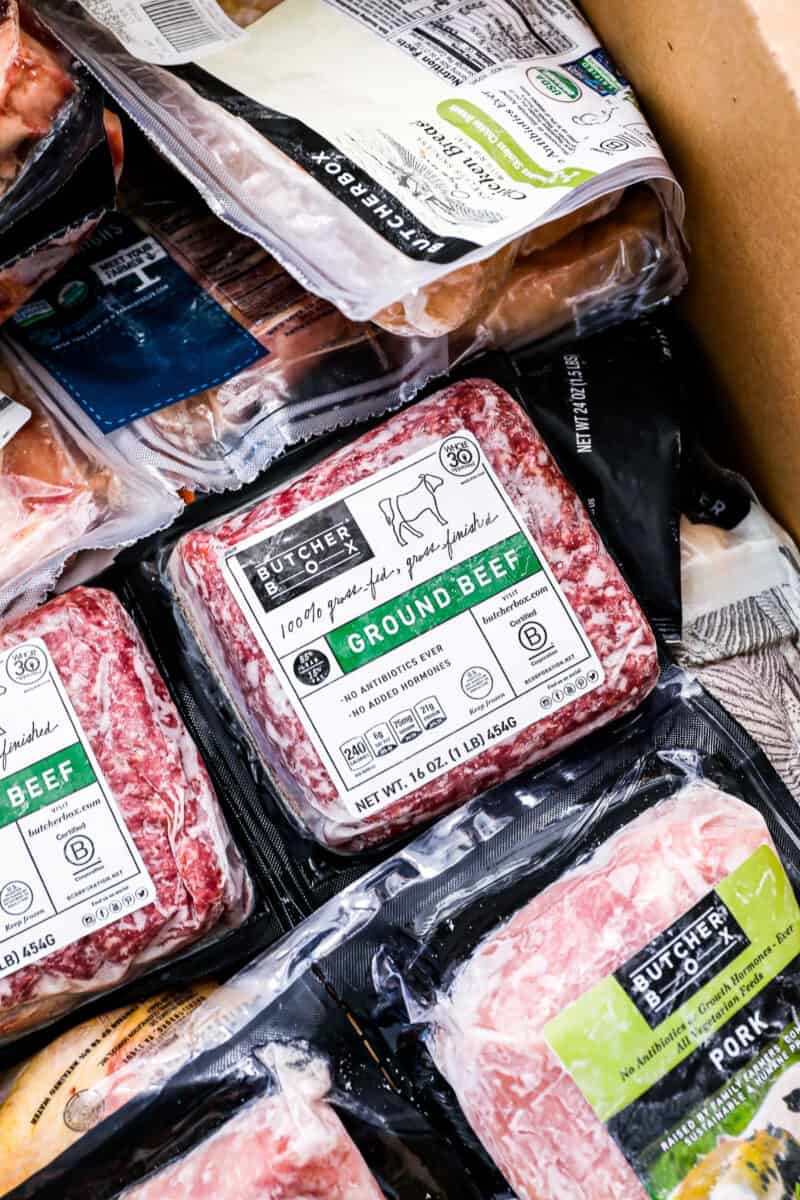 butcher box review unboxing with chicken, beef, steaks, pork, and more