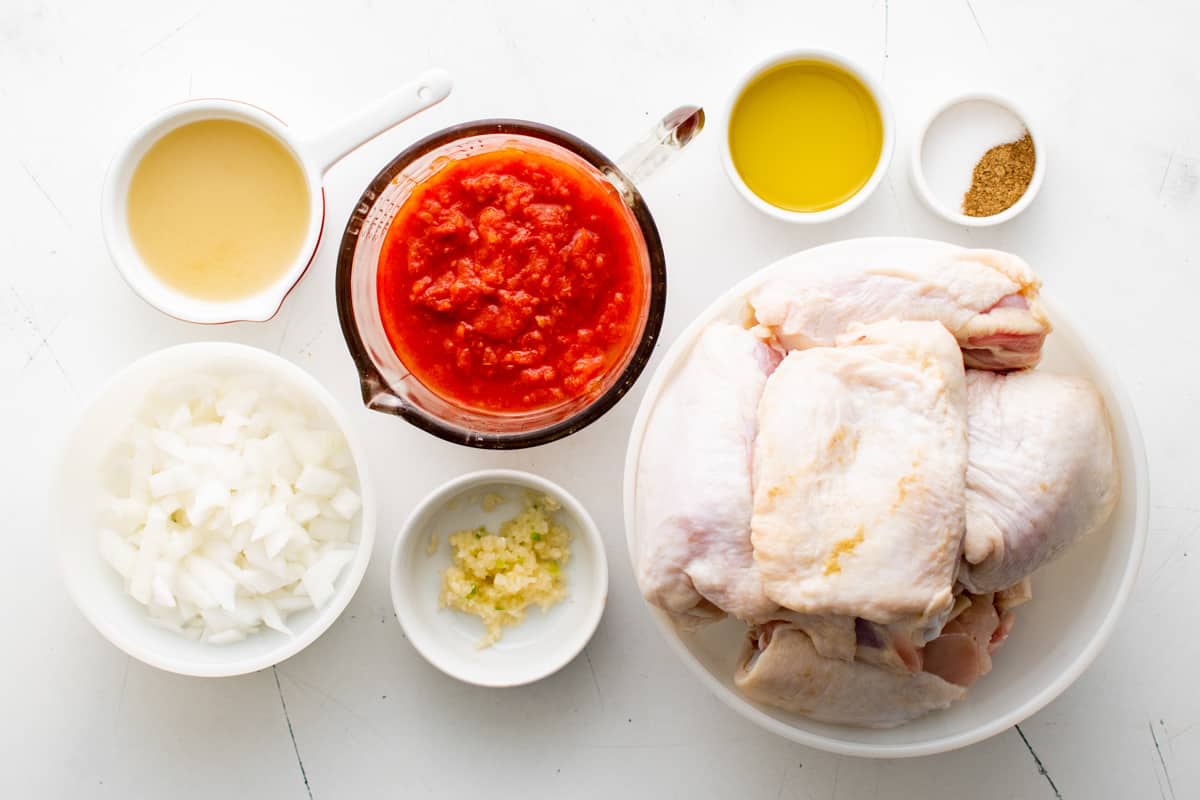 harissa chicken ingredients arranged