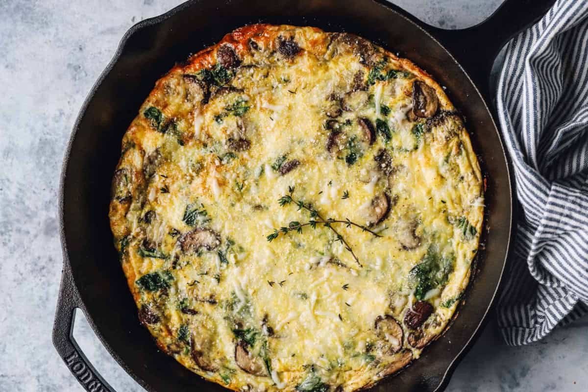 Baked mushroom frittata in cast iron.