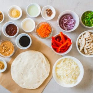 thai chicken pizza ingredients