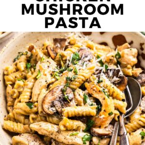 chicken and mushroom pasta pin