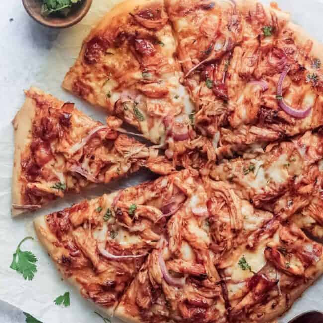 sliced bbq chicken pizza