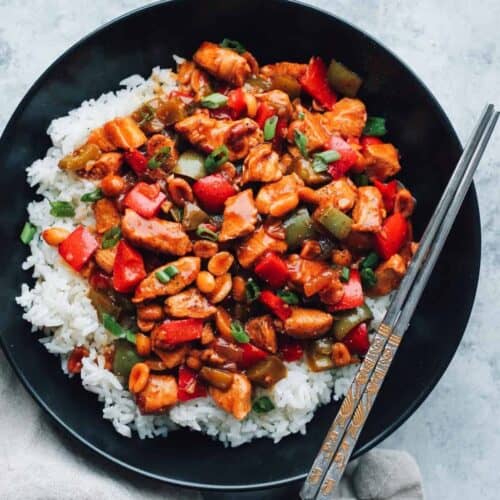 How To Make A Kung Pao Chicken Recipe: Easy & Delicious!