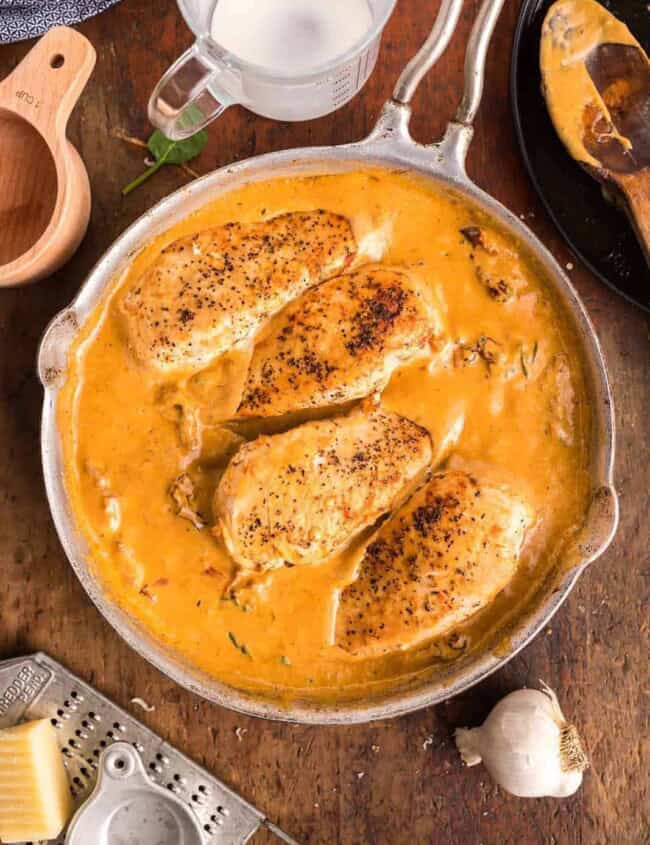 creamy sun dried tomato chicken in skillet