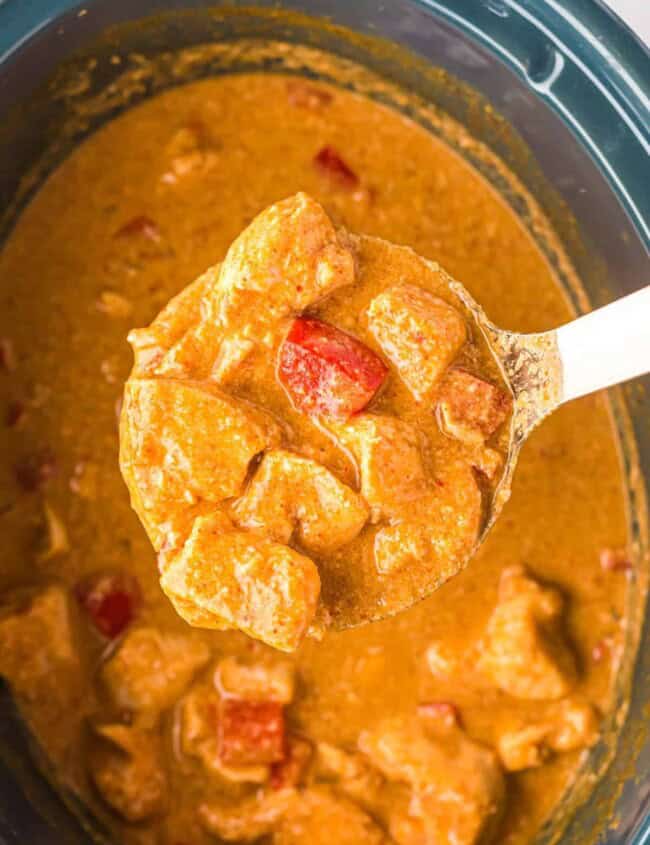 crockpot peanut chicken in slow cooker