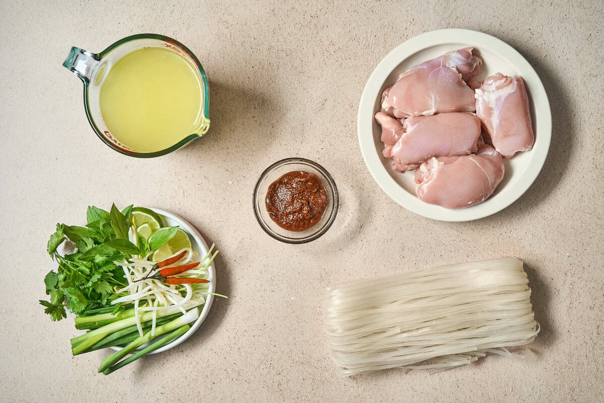 ingredients for chicken pho.