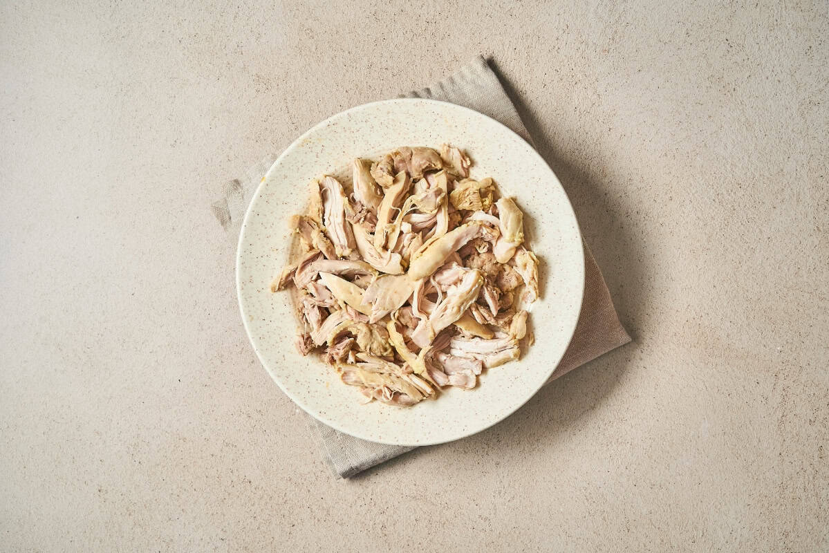 shredded chicken on a plate.