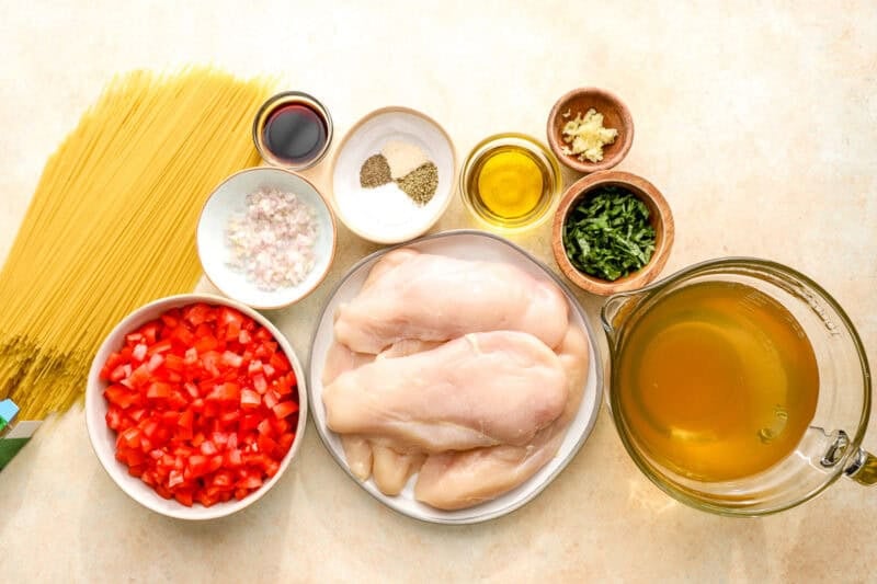 ingredients for bruschetta chicken pasta.