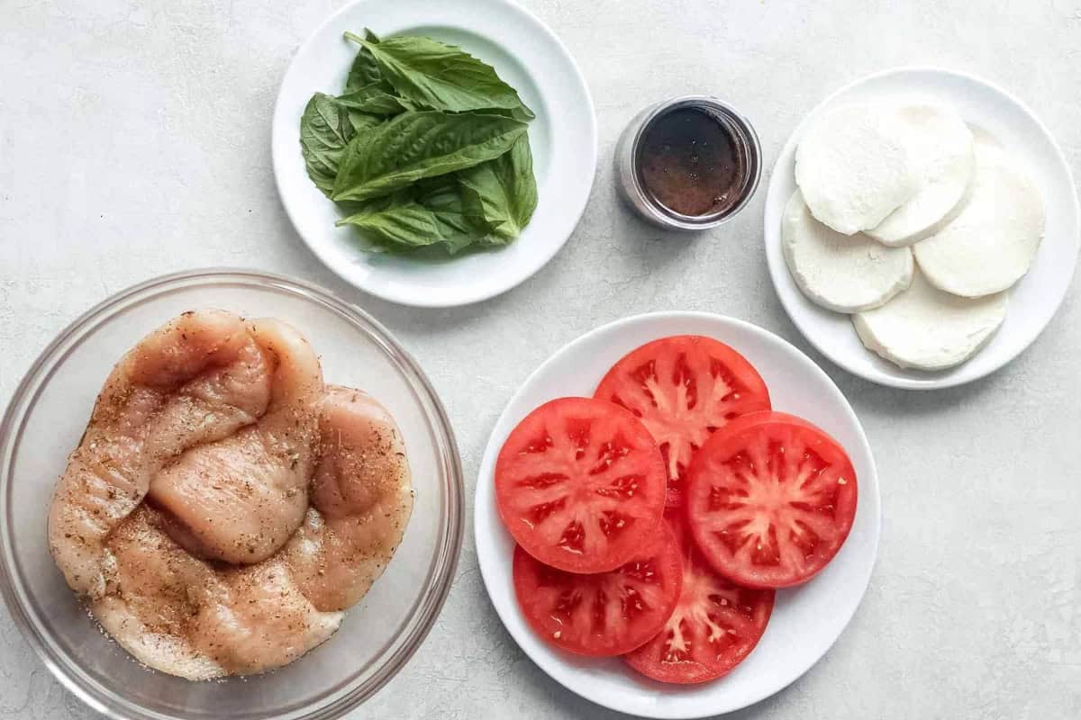 Ingredients for baked chicken caprese.