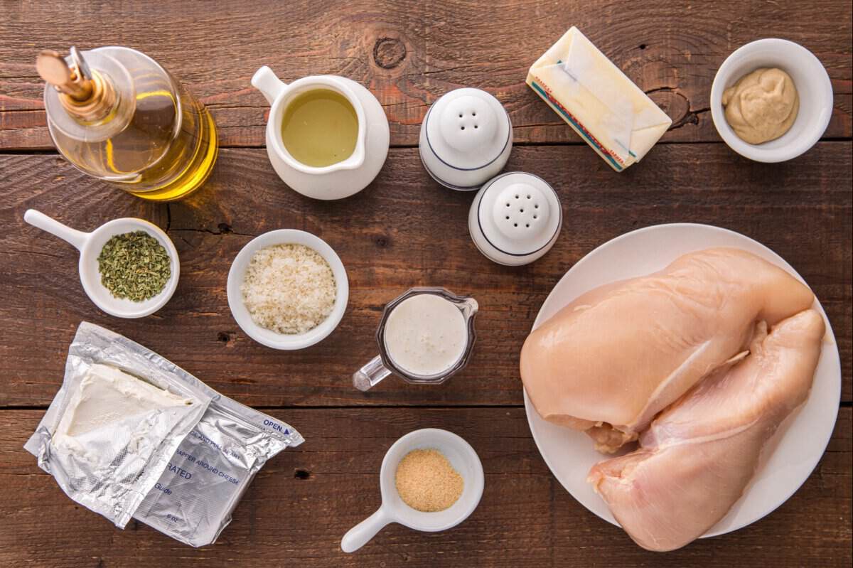 Ingredients for cream cheese chicken breasts.