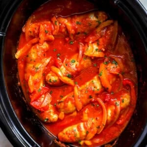Crockpot chicken sausage and peppers in red sauce.