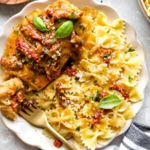 Slow cooker marry me chicken and pasta.